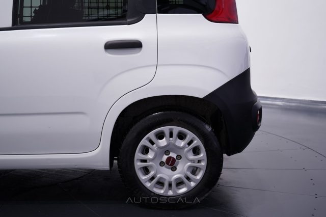 FIAT New Panda usata 17