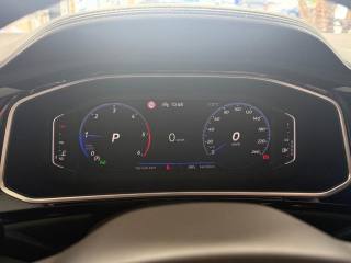 VOLKSWAGEN T-Roc usata, con Autoradio digitale