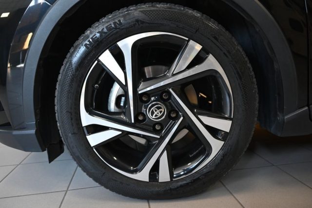 TOYOTA C-HR usata 14