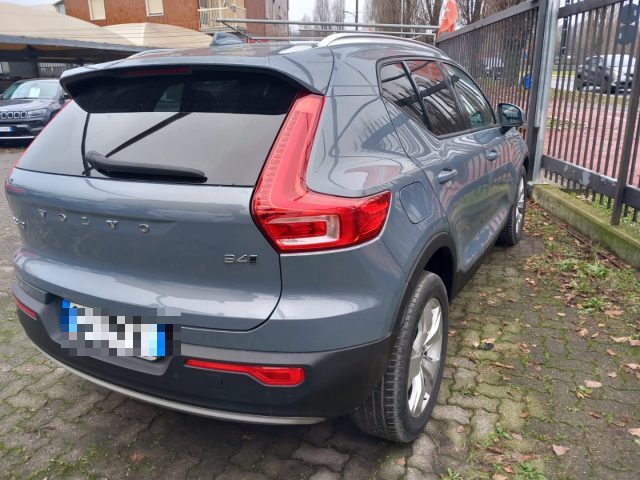 VOLVO XC40 usata, con Autoradio