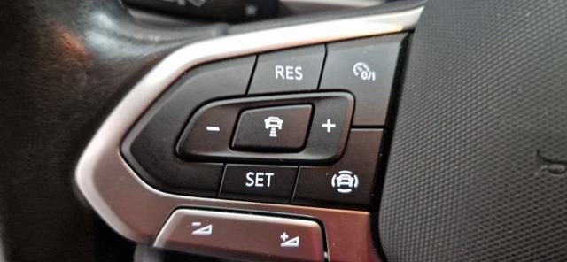 VOLKSWAGEN T-Roc usata, con Cruise Control