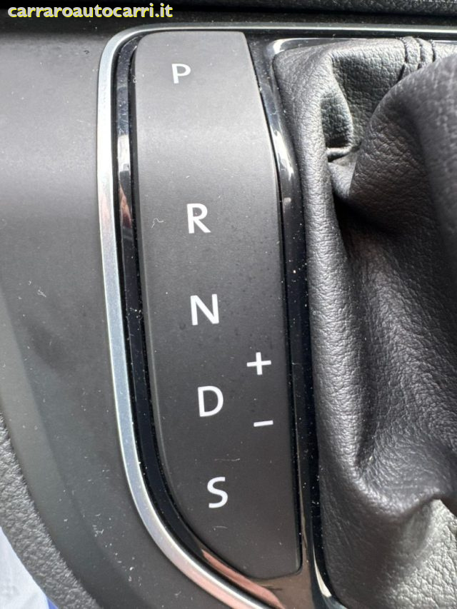 VOLKSWAGEN Multivan usata, con Volante multifunzione