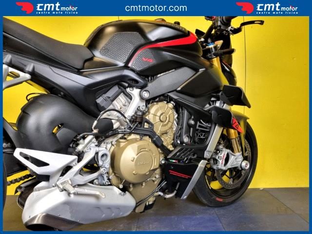 DUCATI Streetfighter usata 8