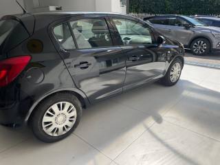 OPEL Corsa usata, con Autoradio