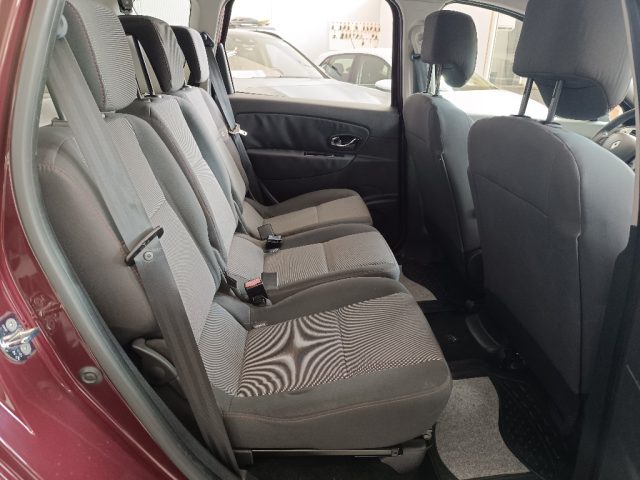 RENAULT Scenic usata, con Chiusura centralizzata