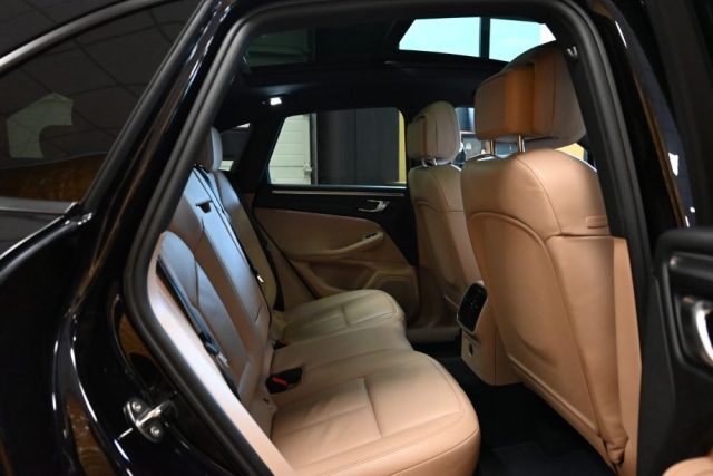 PORSCHE Macan usata 30