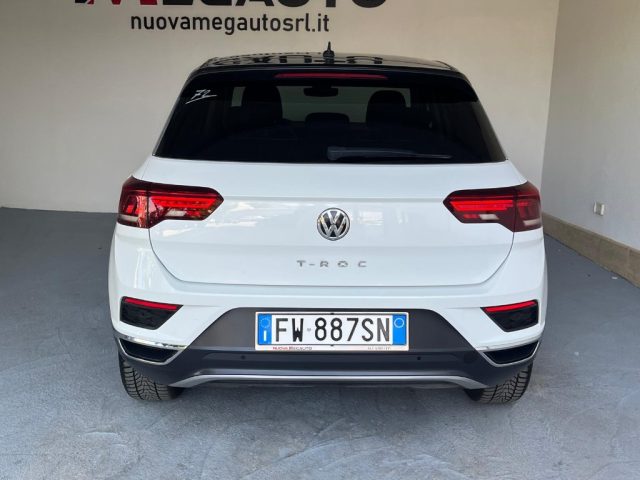 VOLKSWAGEN T-Roc usata, con Airbag testa