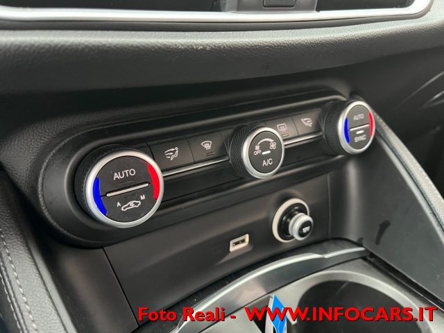 ALFA ROMEO Stelvio usata, con Chiusura centralizzata telecomandata