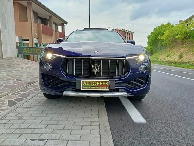 MASERATI Levante usata, con Airbag laterali