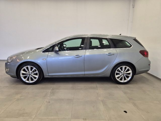 OPEL Astra usata, con Airbag laterali