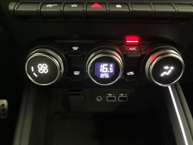RENAULT Clio usata, con Porta scorrevole