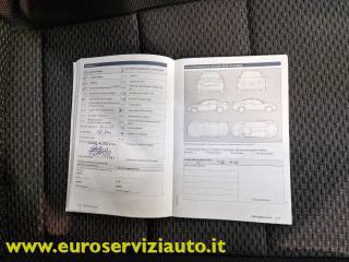 VOLKSWAGEN Touran usata 39