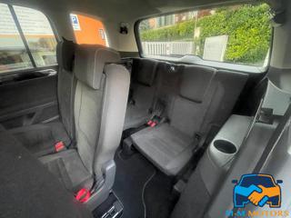 VOLKSWAGEN Touran usata, con Fendinebbia