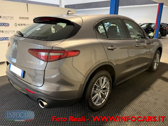 ALFA ROMEO Stelvio usata, con Airbag Passeggero