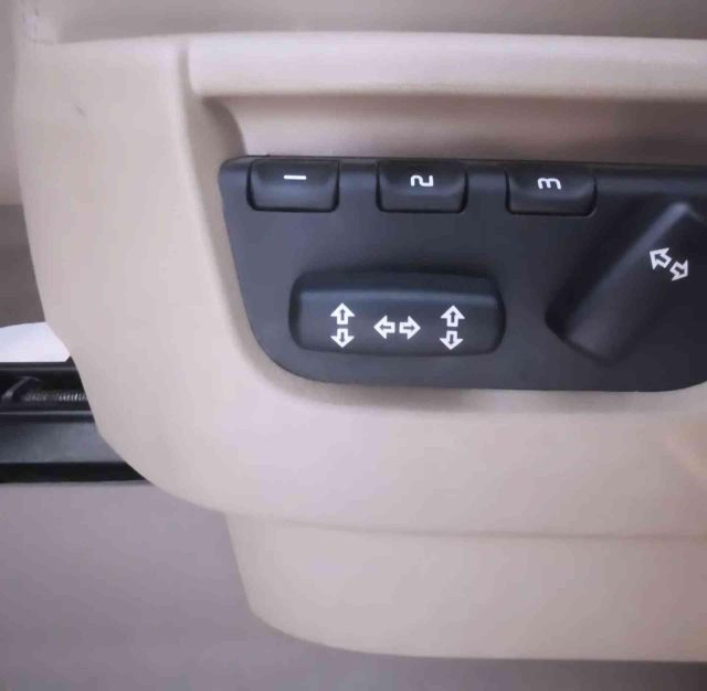 LAND ROVER Range Rover Sport usata, con Climatizzatore