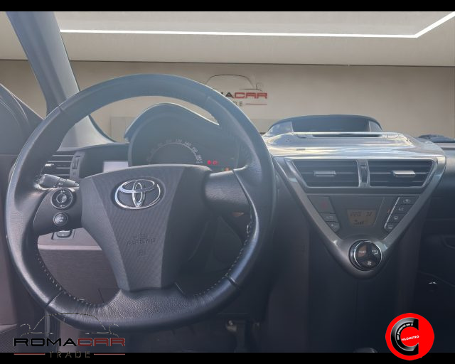 TOYOTA iQ usata, con Chiusura centralizzata