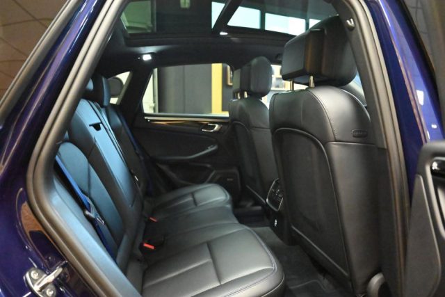PORSCHE Macan usata 36