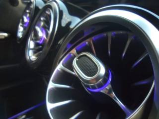MERCEDES-BENZ GLB 200 usata, con Controllo vocale