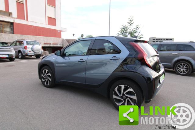 TOYOTA Aygo X usata, con Autoradio