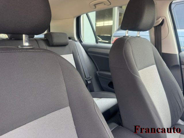 VOLKSWAGEN Golf usata, con Controllo trazione