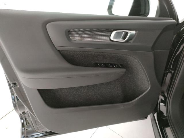 VOLVO XC40 usata, con Climatizzatore