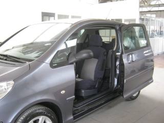 PEUGEOT 1007 usata, con ESP