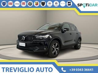 VOLVO XC40 D3 R-design