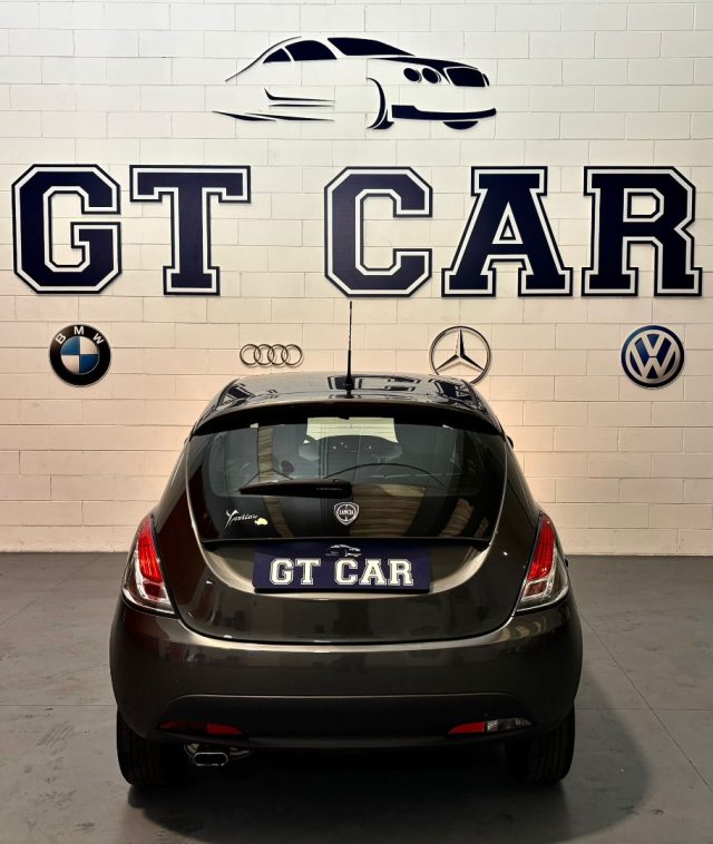 LANCIA Ypsilon usata, con Controllo trazione