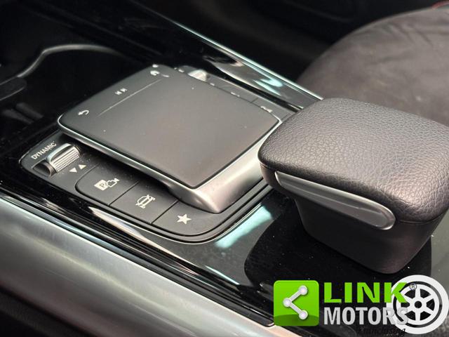 MERCEDES-BENZ GLA 200 usata, con Touch screen