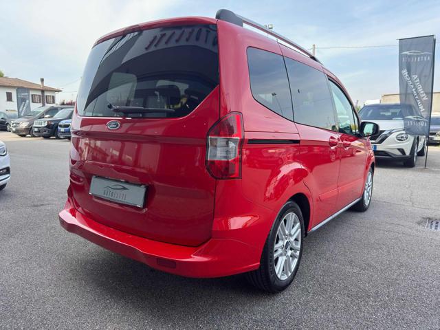 FORD Tourneo Courier usata, con Autoradio