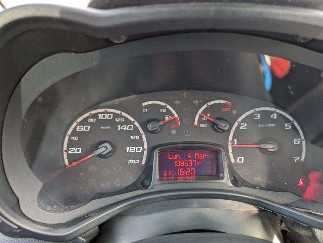 FORD Ka+ usata, con Autoradio