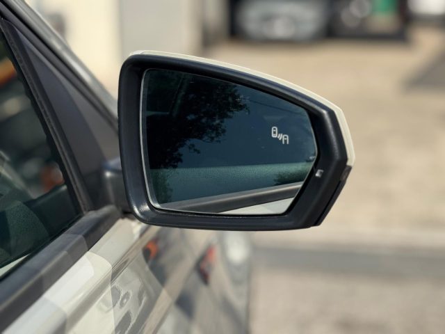 VOLKSWAGEN Polo usata, con Controllo automatico clima
