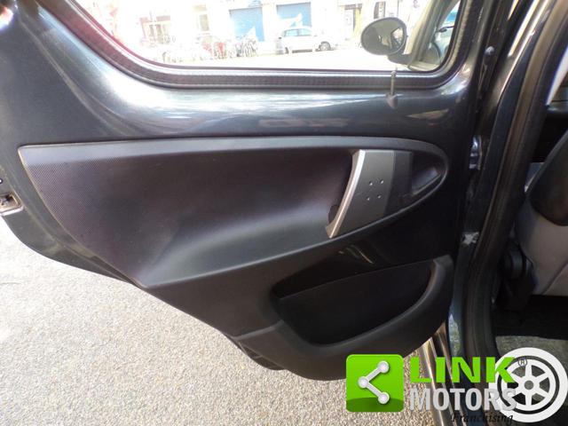 TOYOTA Aygo usata 61