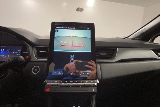 RENAULT Captur usata, con Controllo elettronico della corsia