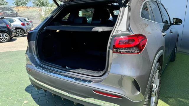 MERCEDES-BENZ GLA 200 usata, con USB