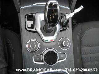 ALFA ROMEO Stelvio usata, con Volante in pelle