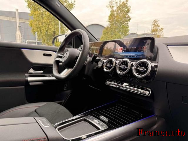 MERCEDES-BENZ GLA 200 usata, con Autoradio