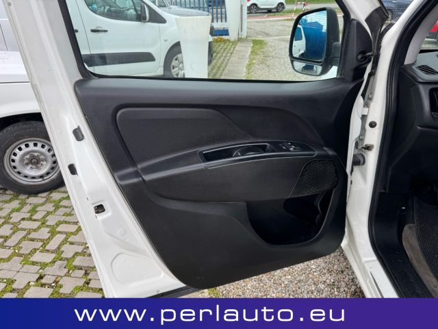FIAT Doblo usata, con Autoradio