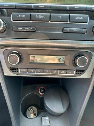 VOLKSWAGEN Polo usata, con USB