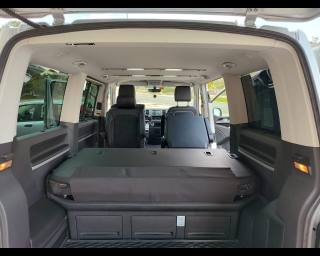 VOLKSWAGEN Multivan usata 19