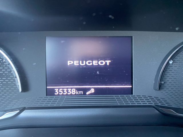 PEUGEOT 2008 usata, con Servosterzo