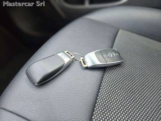 MERCEDES-BENZ CLA 200 usata, con Fari LED