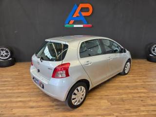 TOYOTA Yaris usata, con Airbag Passeggero