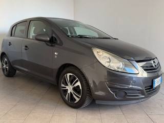 OPEL Corsa usata 1