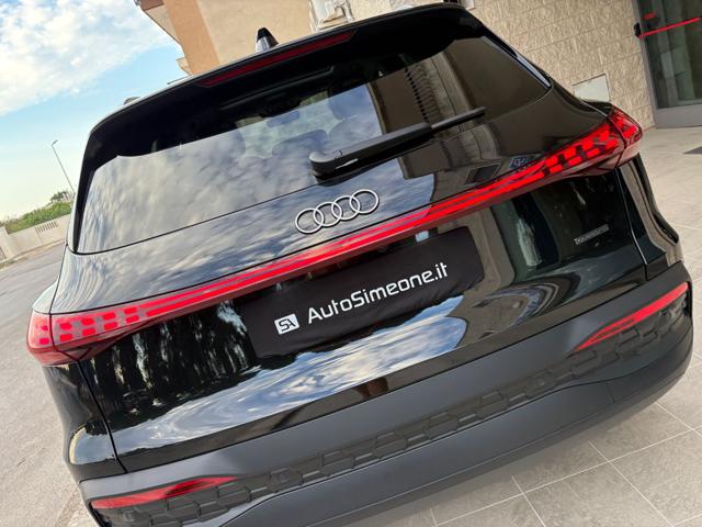 AUDI Q5 usata, con Volante multifunzione