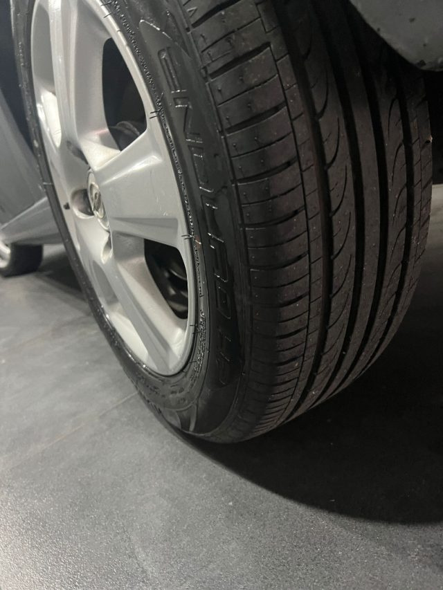 OPEL Meriva usata, con USB