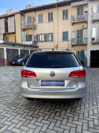 VOLKSWAGEN Passat usata, con Autoradio