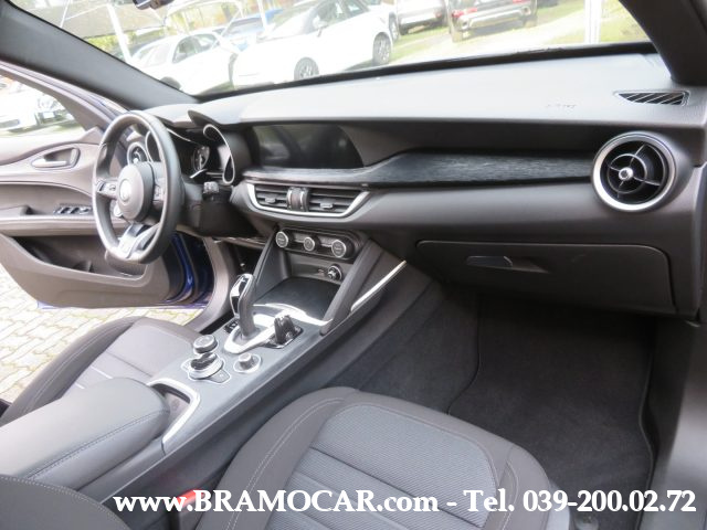 ALFA ROMEO Stelvio usata, con Bracciolo