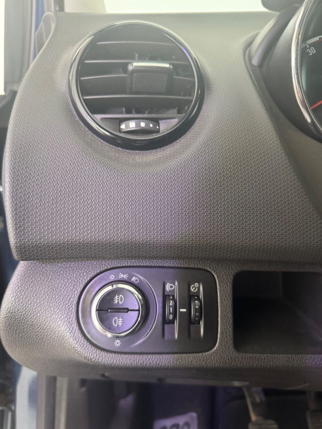 OPEL Meriva usata, con Fendinebbia