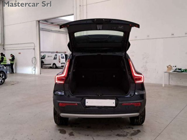 VOLVO XC40 usata, con Autoradio